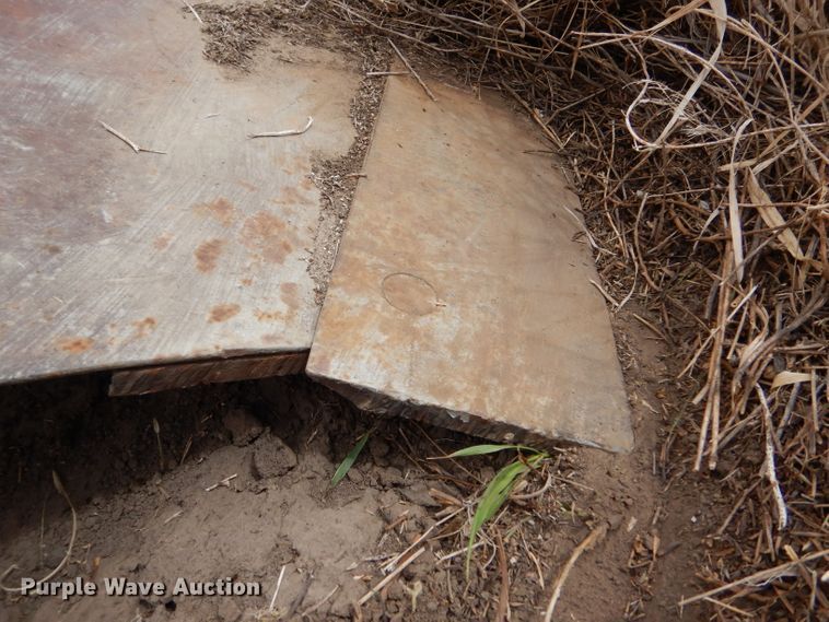 image for item LJ9958 Wentz AA1940 13' W snow plow