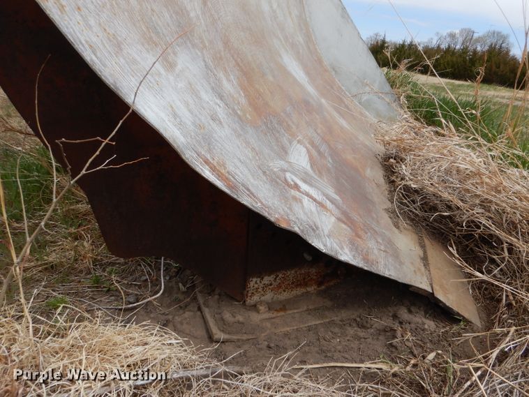 image for item LJ9958 Wentz AA1940 13' W snow plow