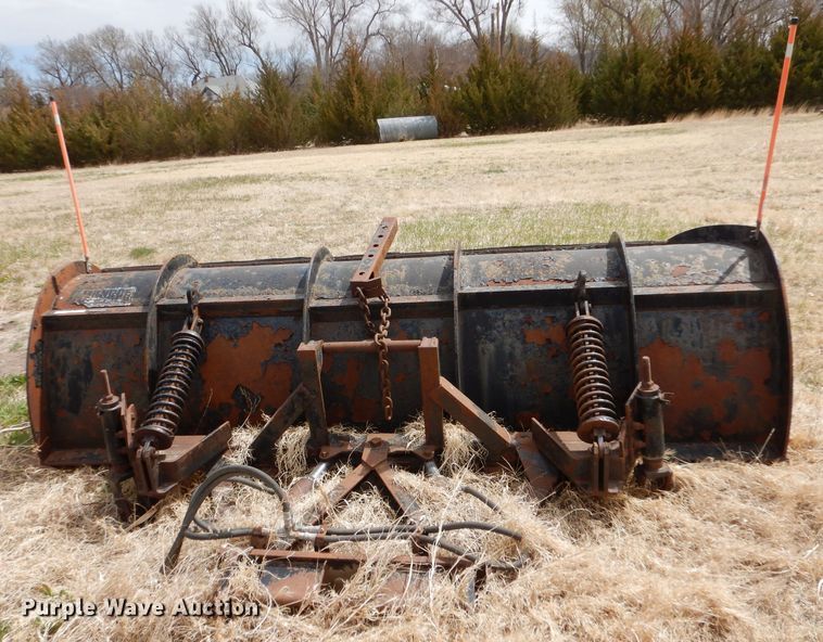 image for item LJ9959 Monroe 00012575 132" W snow plow