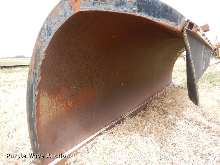 image for item LJ9959 Monroe 00012575 132" W snow plow