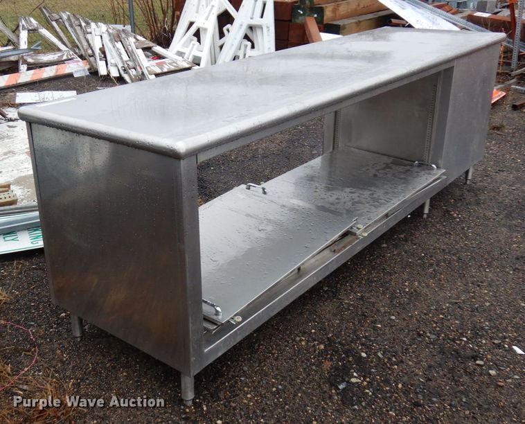 image for item MF9537 Stainless steel table