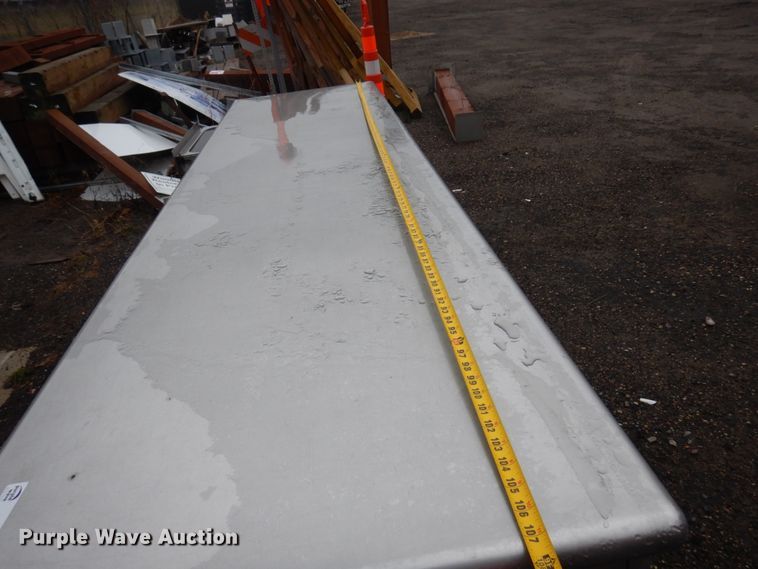 image for item MF9537 Stainless steel table