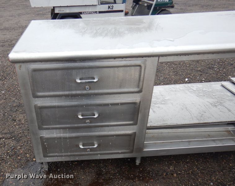 image for item MF9537 Stainless steel table