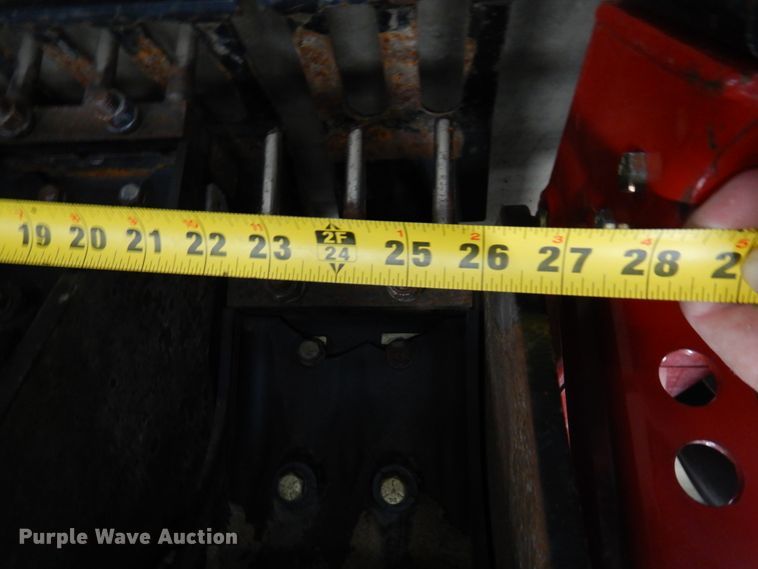 image for item MF9542 2002 Toro 09129  greens aerator