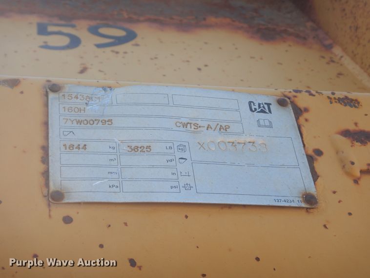 image for item MY9000 2003 Caterpillar 140H  motor grader