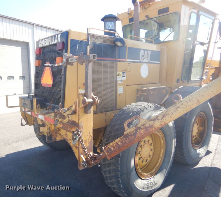 image for item MY9000 2003 Caterpillar 140H  motor grader