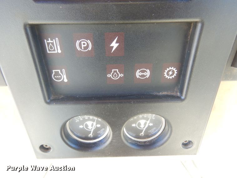 image for item MY9000 2003 Caterpillar 140H  motor grader