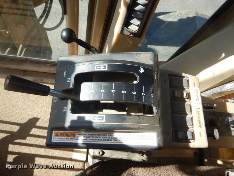 image for item MY9000 2003 Caterpillar 140H  motor grader