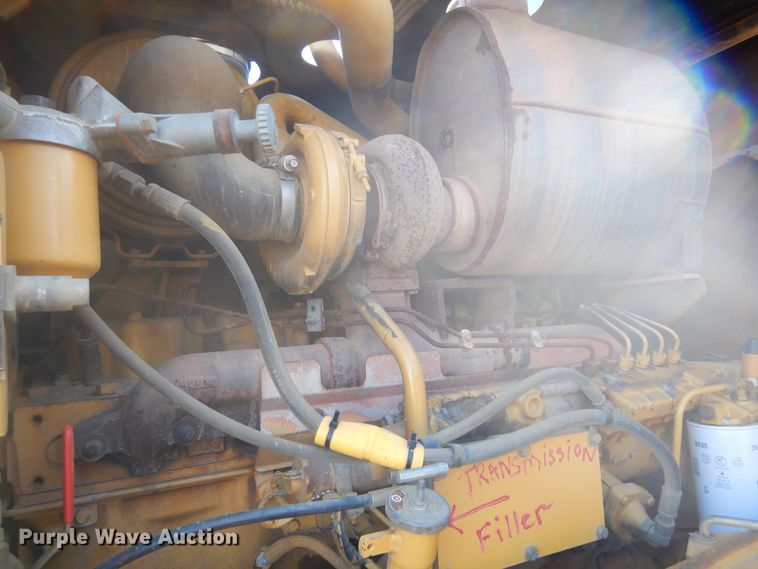 image for item MY9000 2003 Caterpillar 140H  motor grader