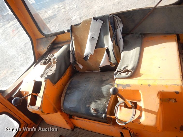 image for item MY9001 Fiat-Allis 14C  dozer