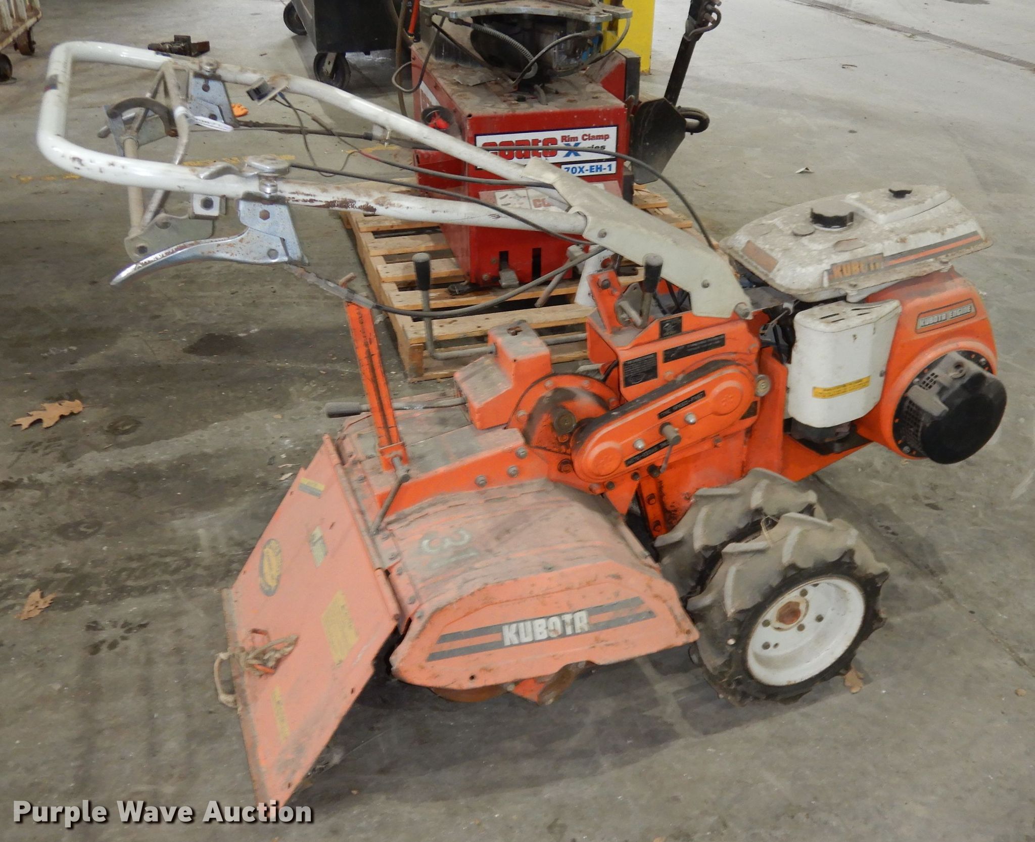 Kubota AT70S tiller in Shawnee, KS Item KM9671 sold Purple Wave