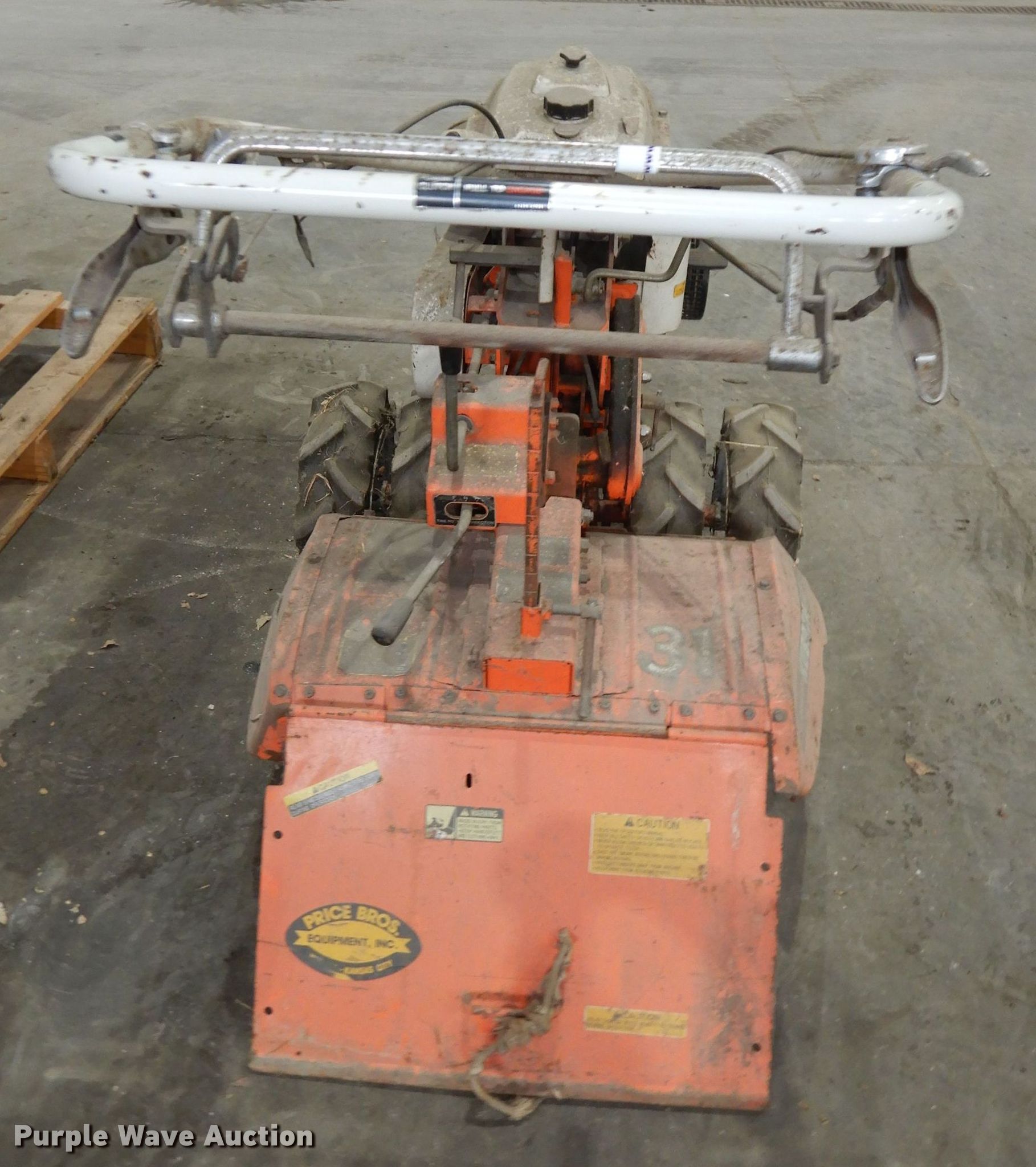 Kubota AT70S tiller in Shawnee, KS Item KM9671 sold Purple Wave