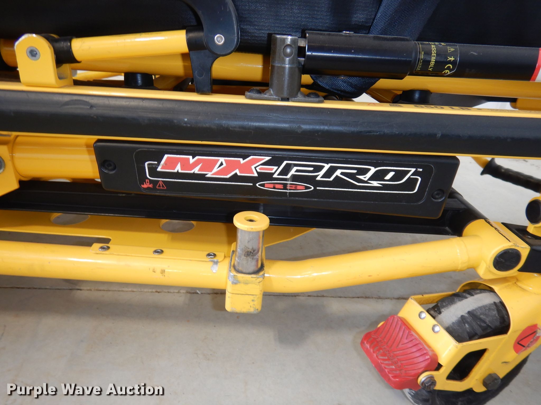 (2) Stryker MX-Pro R3 Rugged stretchers in Abilene, KS | Item KM9685 ...