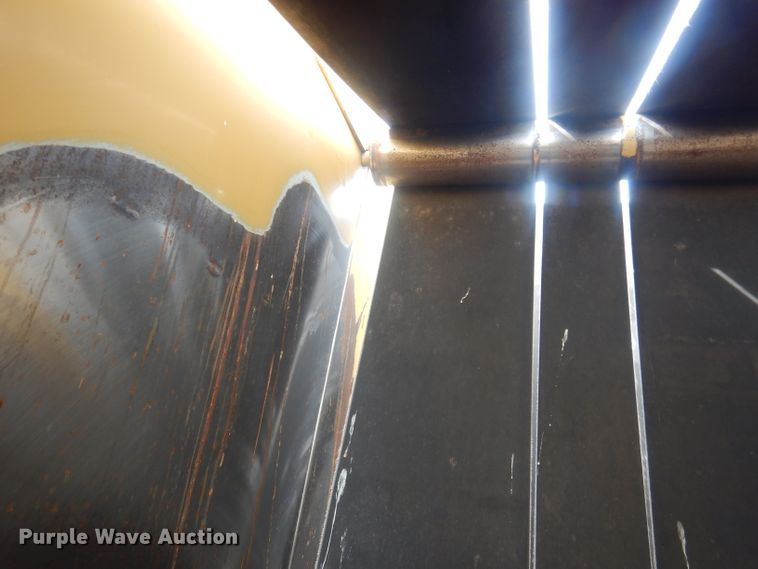 image for item DJ1286 Vermeer 605L  round baler