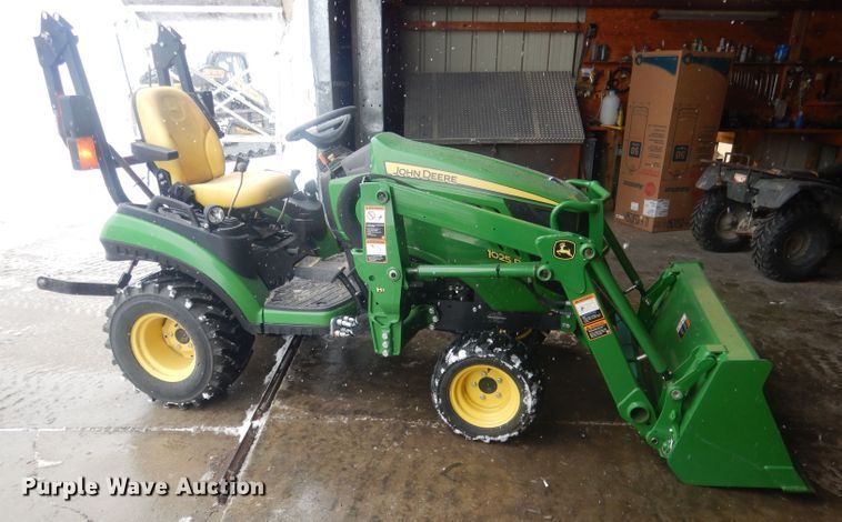 image for item DJ1294 John Deere 1025R  tractor