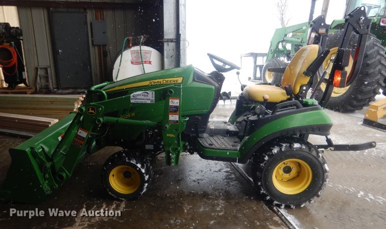 image for item DJ1294 John Deere 1025R  tractor
