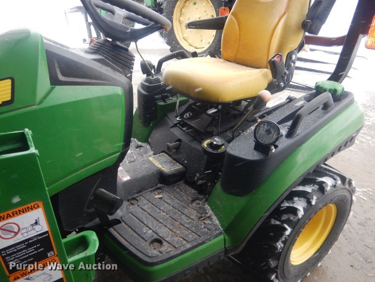 image for item DJ1294 John Deere 1025R  tractor