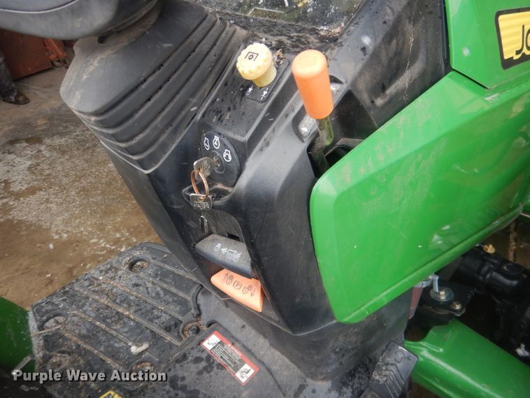 image for item DJ1294 John Deere 1025R  tractor