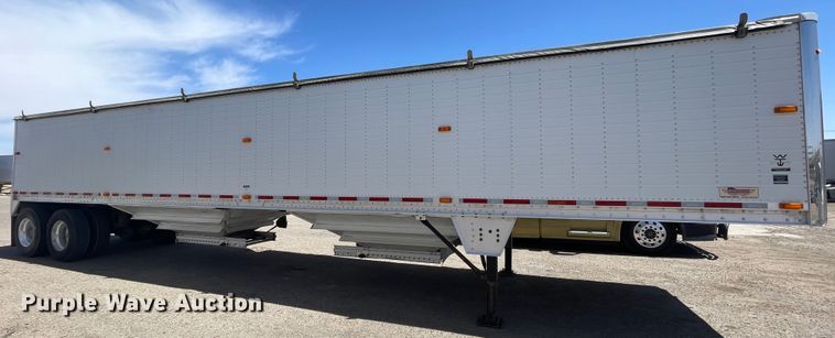 image for item DJ5115 2011 Wilson DWH-550 Pace Setter  grain trailer