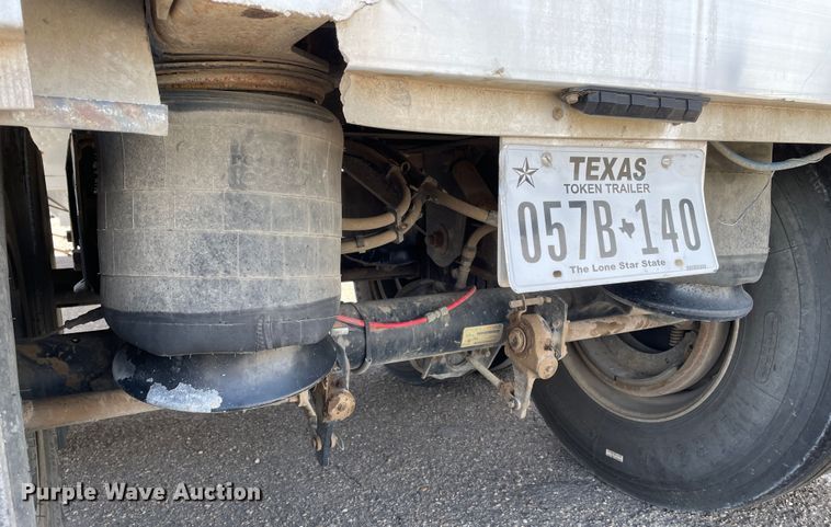 image for item DJ5115 2011 Wilson DWH-550 Pace Setter  grain trailer