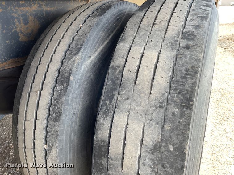 image for item DJ5116 2008 Timpte  grain trailer