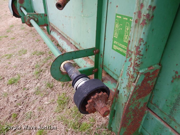 image for item DK0333 1991 John Deere 925  flex head