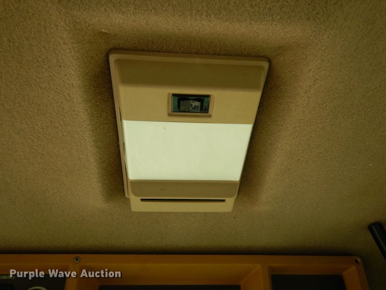 image for item DK0334 2004 John Deere 9760 STS  RWA combine