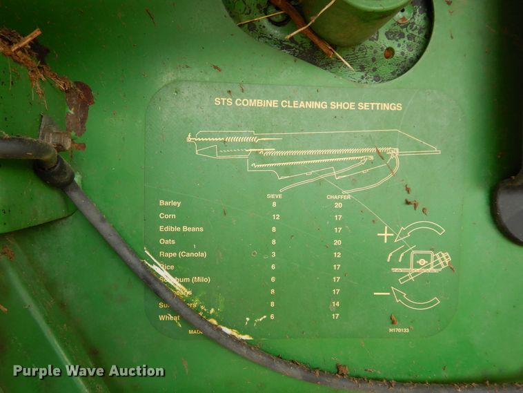 image for item DK0334 2004 John Deere 9760 STS  RWA combine