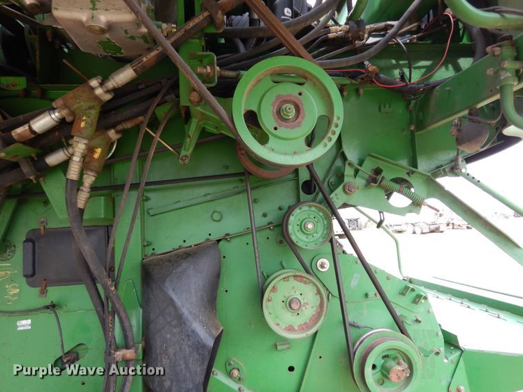 image for item DK0334 2004 John Deere 9760 STS  RWA combine