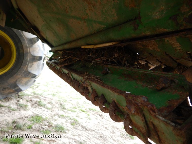 image for item DK0334 2004 John Deere 9760 STS  RWA combine