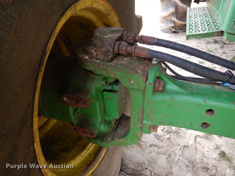 image for item DK0334 2004 John Deere 9760 STS  RWA combine