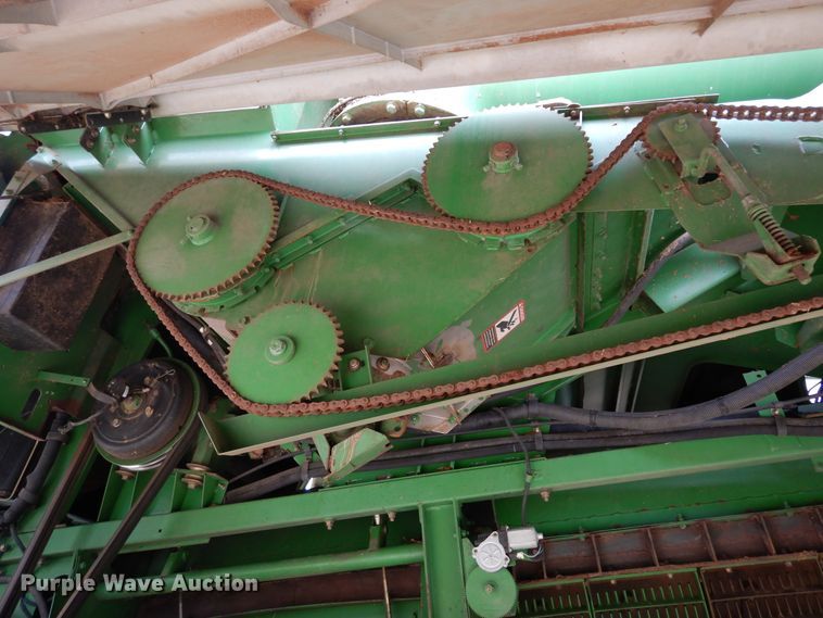 image for item DK0334 2004 John Deere 9760 STS  RWA combine