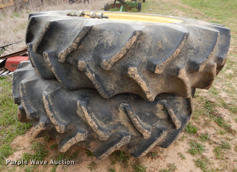 image for item DK0334 2004 John Deere 9760 STS  RWA combine