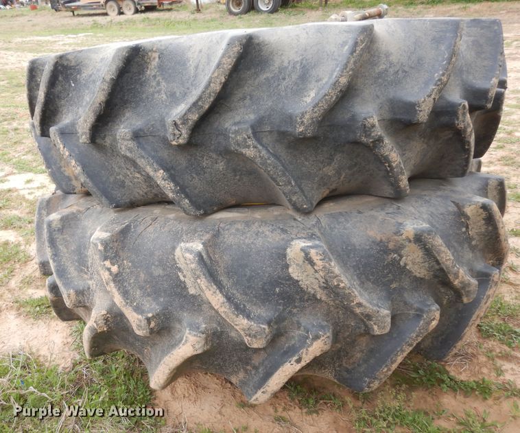 image for item DK0334 2004 John Deere 9760 STS  RWA combine