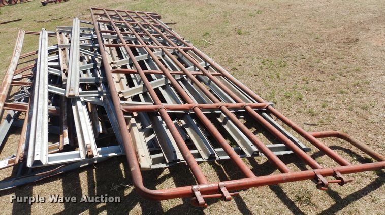 image for item DK0730 (7) fence panels