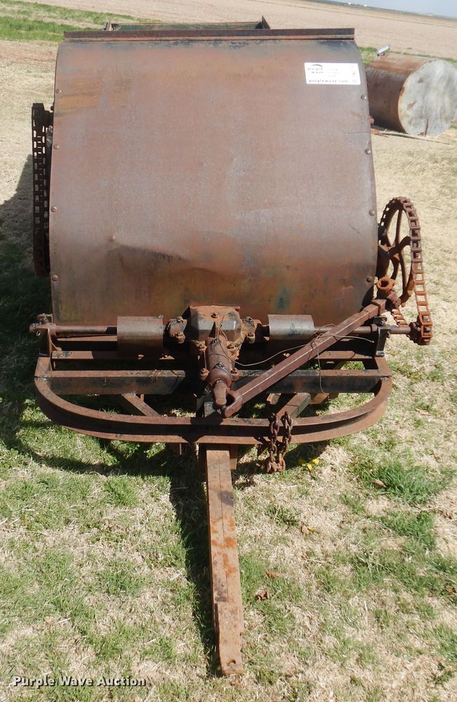 image for item DK0733 Manure spreader