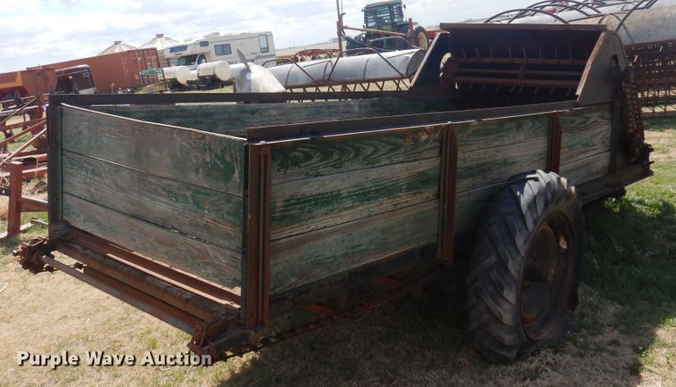 image for item DK0733 Manure spreader