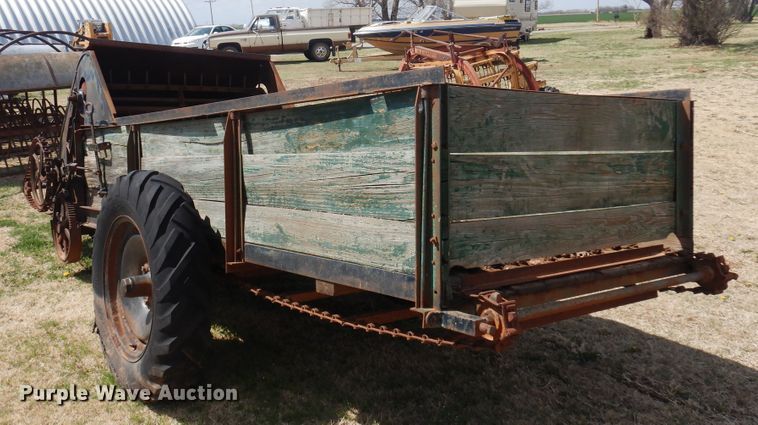 image for item DK0733 Manure spreader