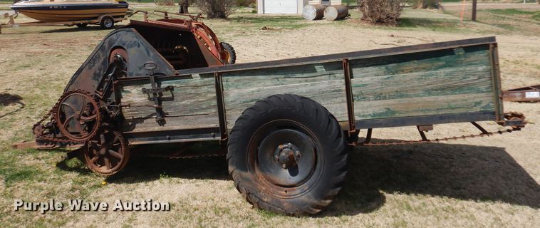 image for item DK0733 Manure spreader