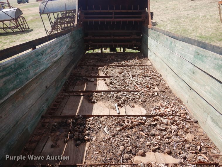 image for item DK0733 Manure spreader