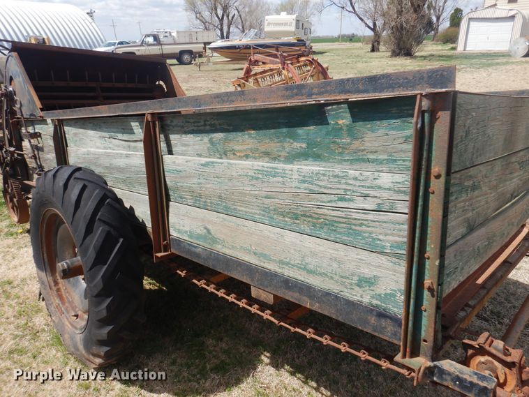 image for item DK0733 Manure spreader