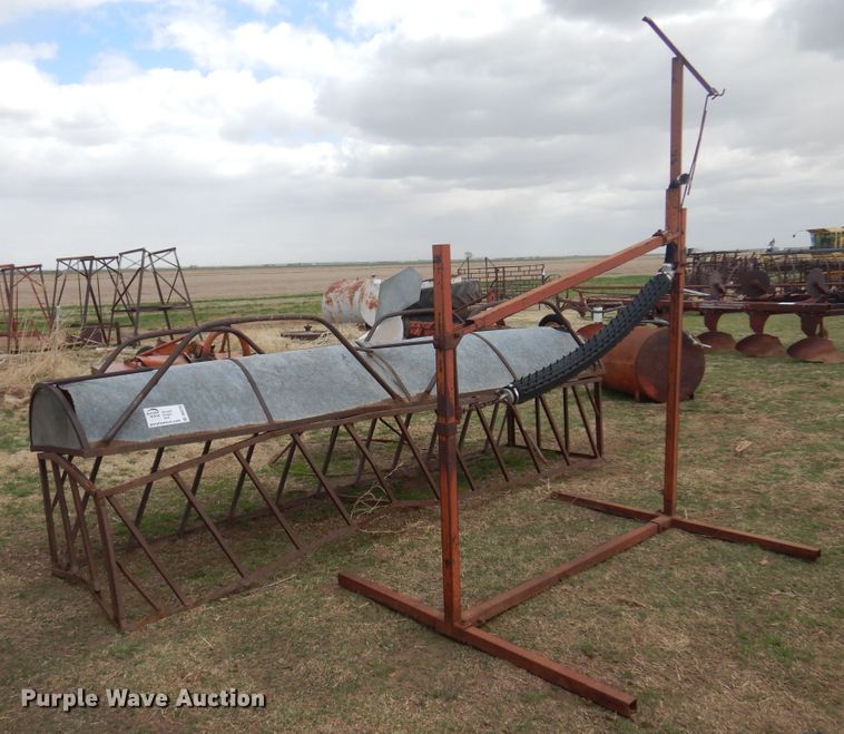 image for item DK0735 Livestock feeders