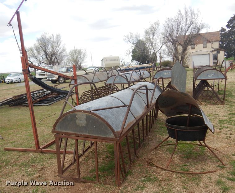 image for item DK0735 Livestock feeders