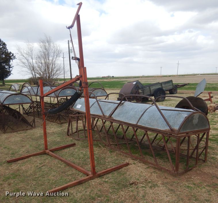 image for item DK0735 Livestock feeders