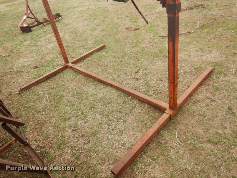 image for item DK0735 Livestock feeders