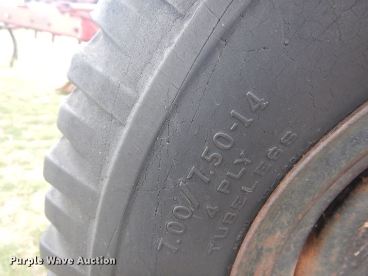 image for item DK0742 Massey Ferguson 86  six bottom plow