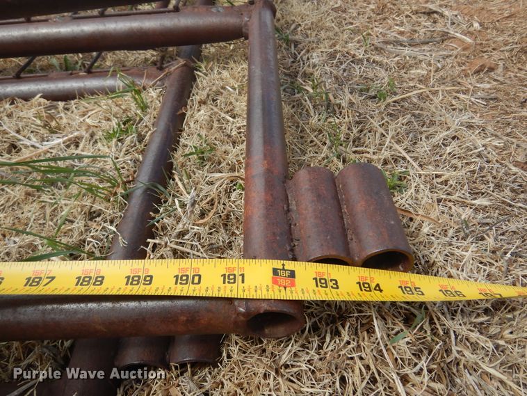 image for item DK0745 Livestock squeeze chute