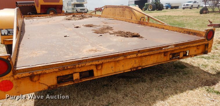 image for item DK0747 WW Trailer  utility trailer