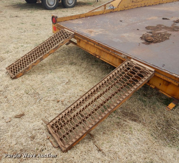 image for item DK0747 WW Trailer  utility trailer