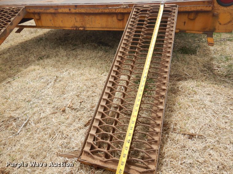 image for item DK0747 WW Trailer  utility trailer